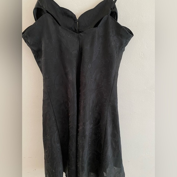 Victoria's Secret vintage gold  label Y2k 2000’s  Black Patterned mini dress - Picture 9 of 10